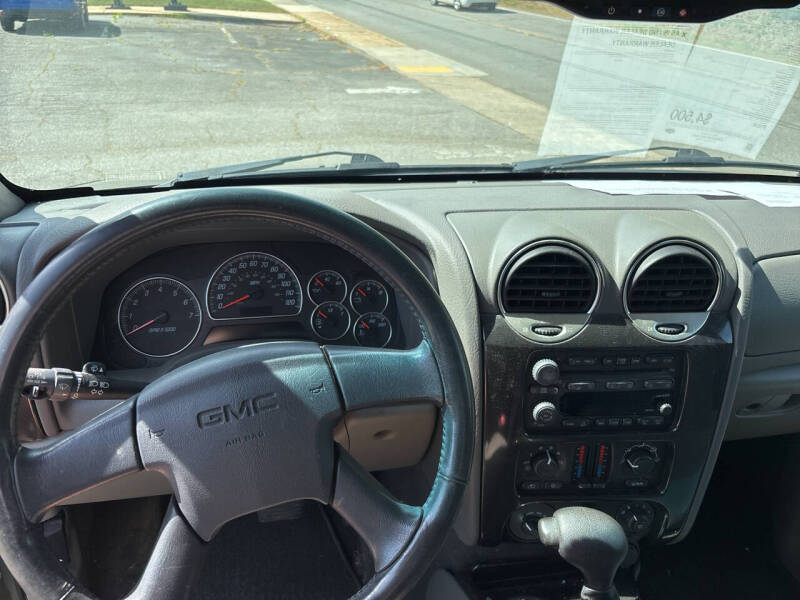 2004 GMC Envoy SLE