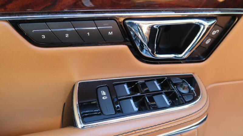 2017 Jaguar XJL Portfolio