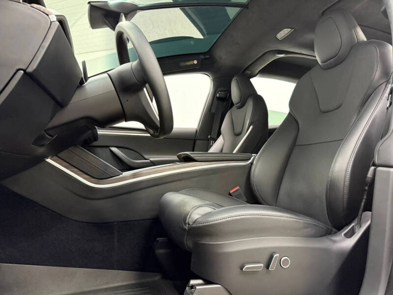2023 Tesla Model X Standard Range