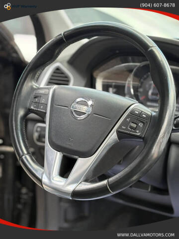 2015 Volvo XC60 T5 Drive-E Premier