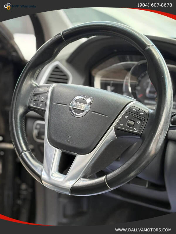 2015 Volvo XC60 T5 Drive-E Premier