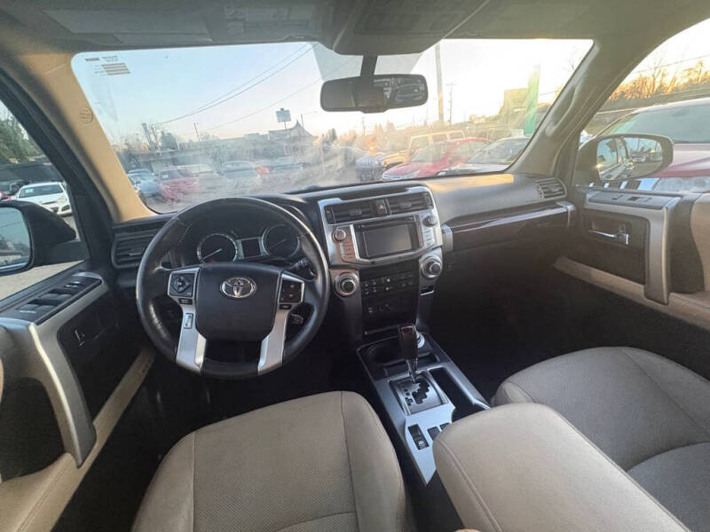 2014 Toyota 4Runner SR5