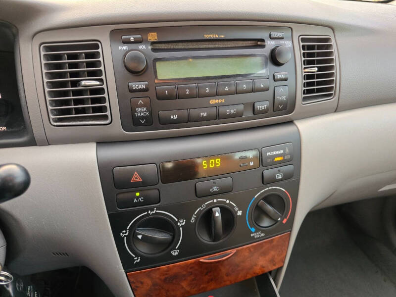 2007 Toyota Corolla LE