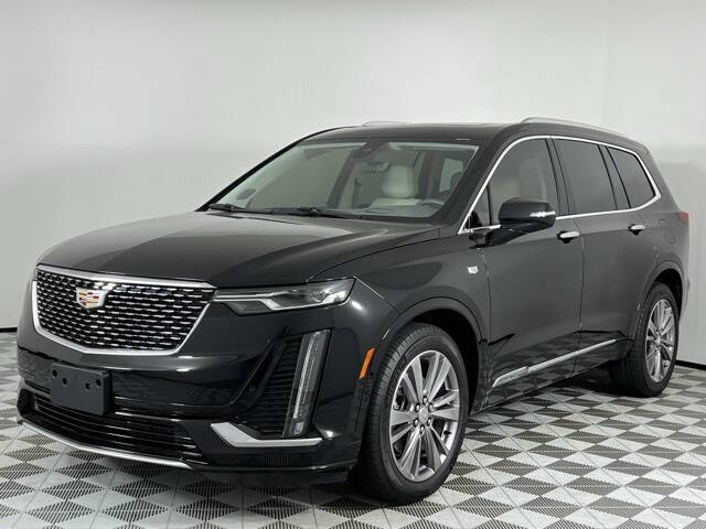 2025 Cadillac XT6 Premium Luxury