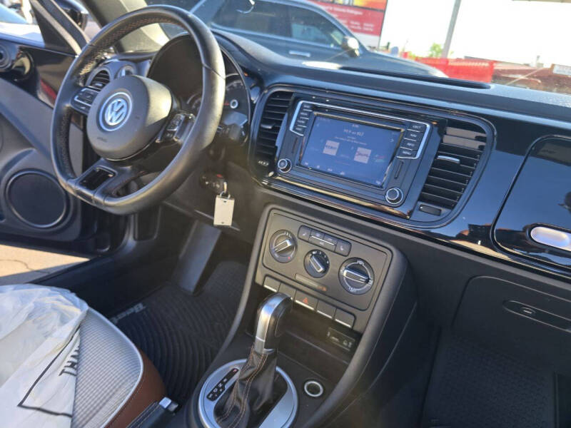 2017 Volkswagen Beetle Convertible 1.8T S