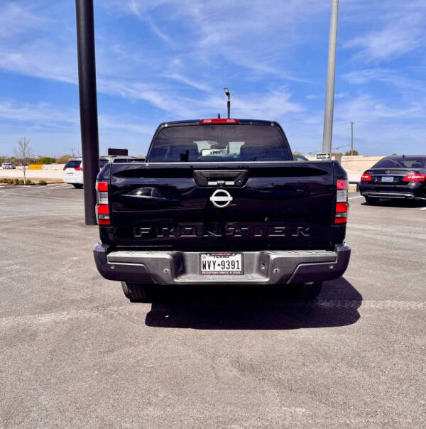 2023 Nissan Frontier