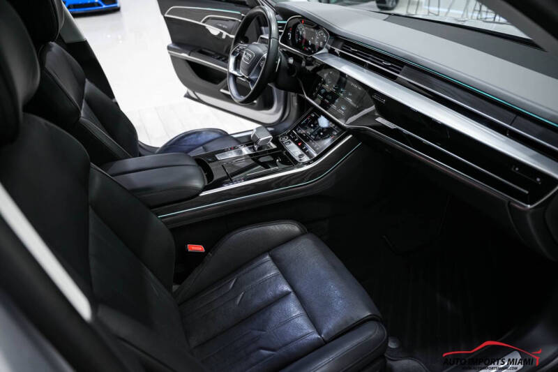 2022 Audi A8 L quattro 55 TFSI