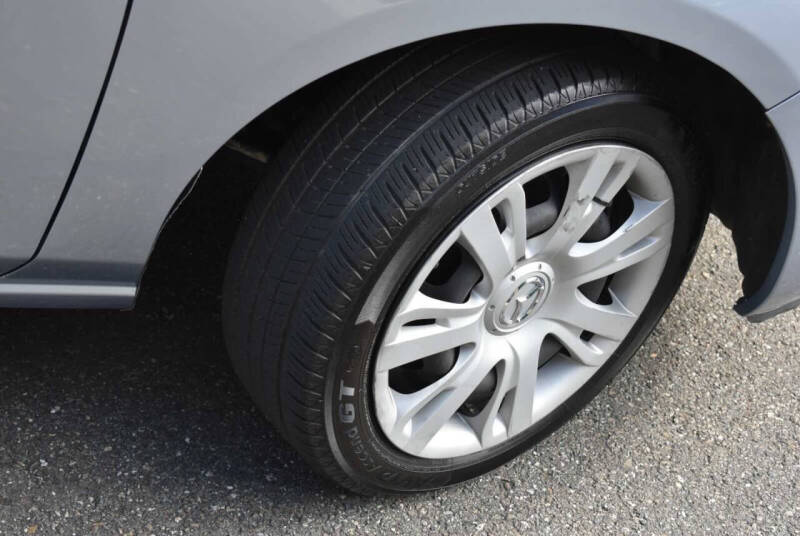 2013 Mazda MAZDA2 Sport