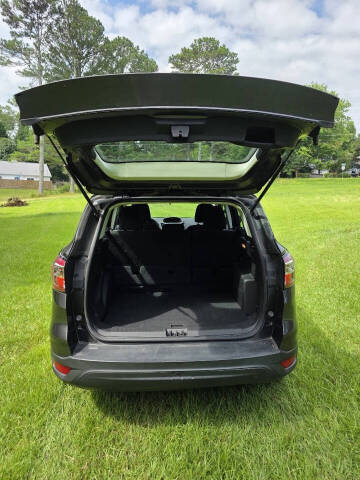 2017 Ford Escape S