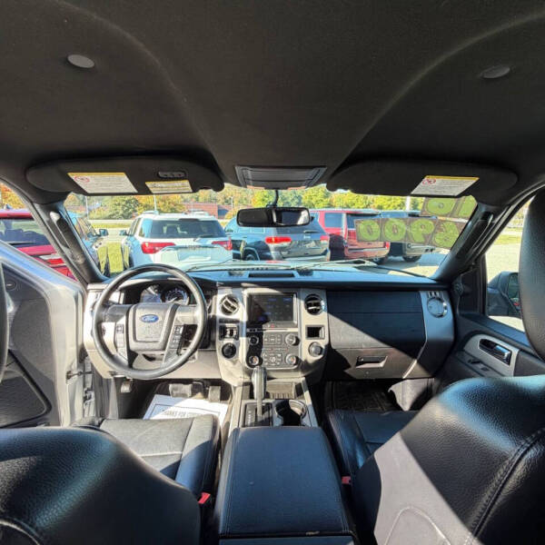 2016 Ford Expedition EL XLT