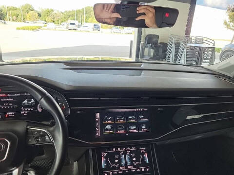 2020 Audi Q7 quattro Premium Plus 55 TFSI