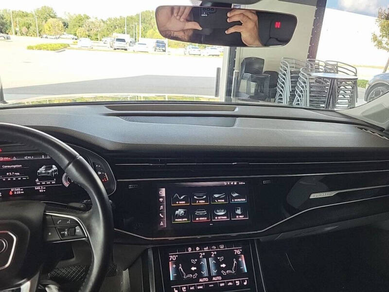 2020 Audi Q7 quattro Premium Plus 55 TFSI