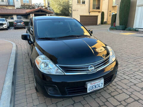 2012 Nissan Versa 1.8 S
