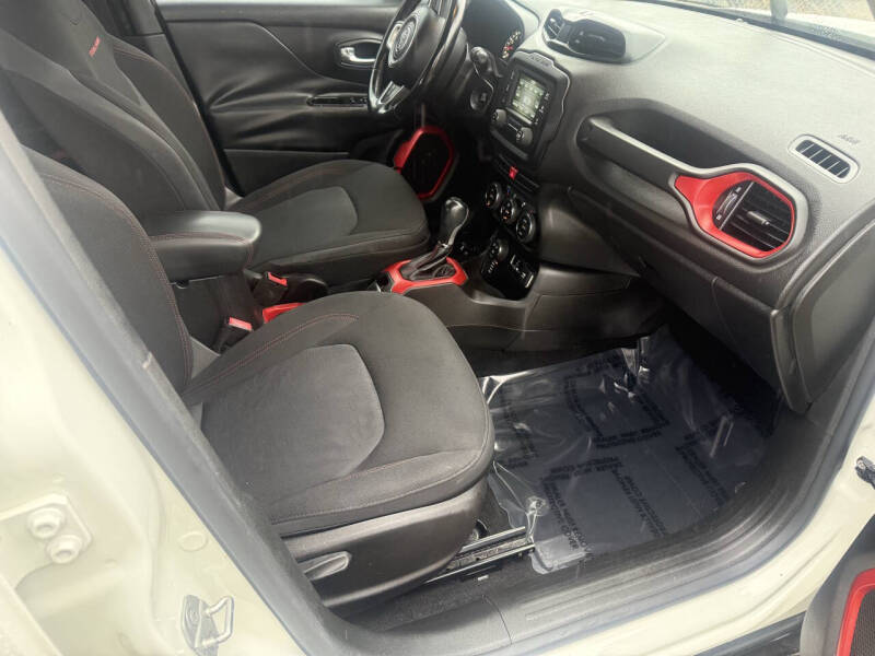 2015 Jeep Renegade Trailhawk