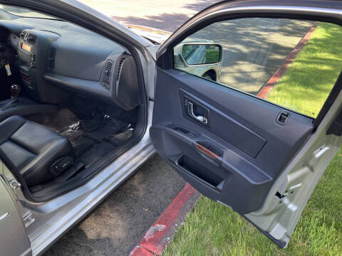 2004 Cadillac CTS
