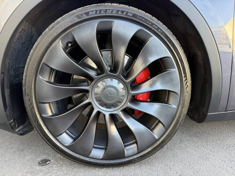 2022 Tesla Model Y Performance