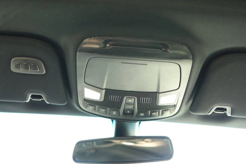 2019 Lincoln Continental Select