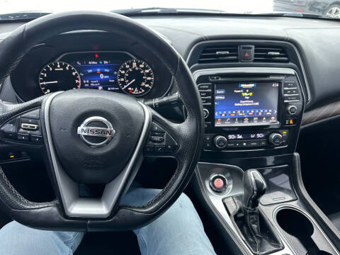 2017 Nissan Maxima Platinum