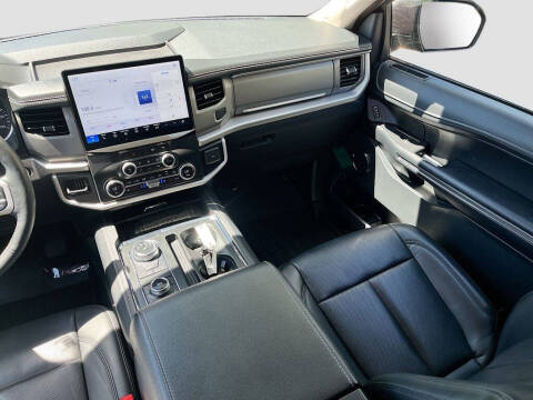 2022 Ford Expedition XLT