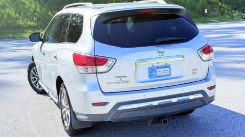 2013 Nissan Pathfinder Platinum