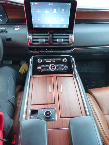 2021 Lincoln Navigator L Reserve