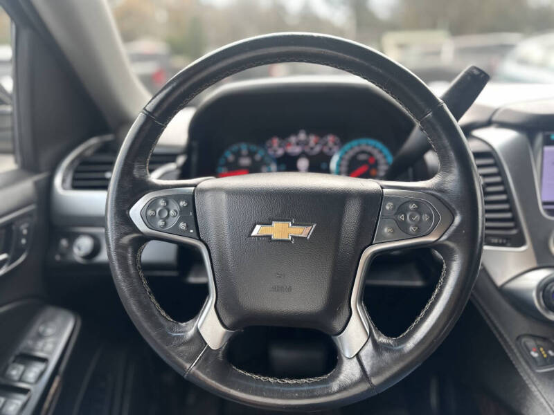 2017 Chevrolet Suburban LT