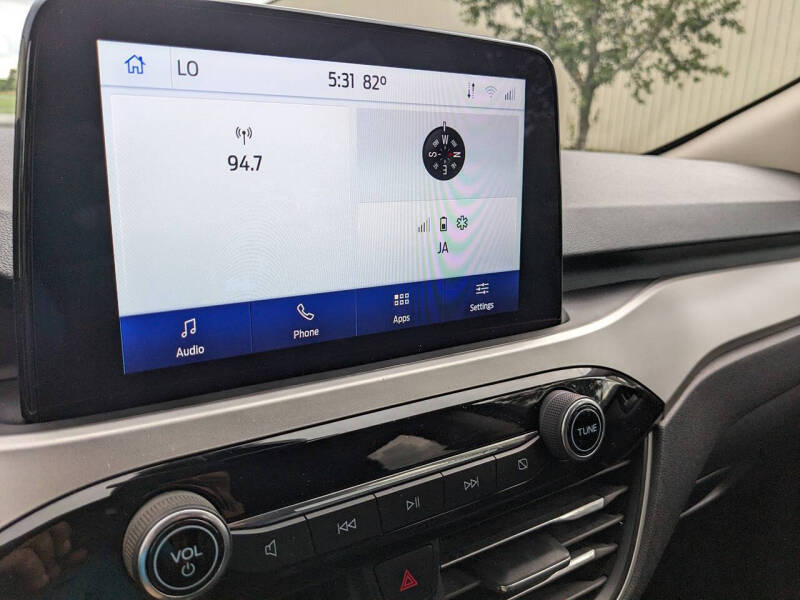 2020 Ford Escape SEL