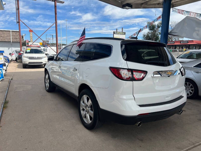 2017 Chevrolet Traverse Premier