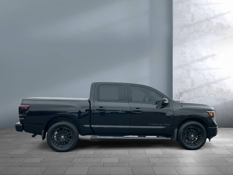 2019 Nissan Titan SV