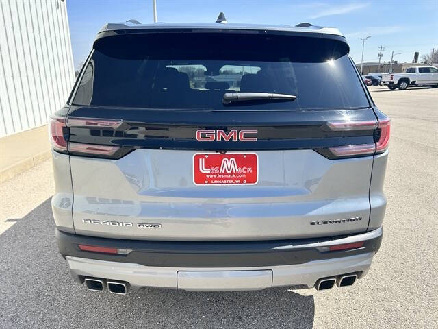 2025 GMC Acadia Elevation