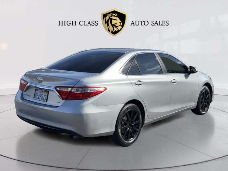 2017 Toyota Camry XLE