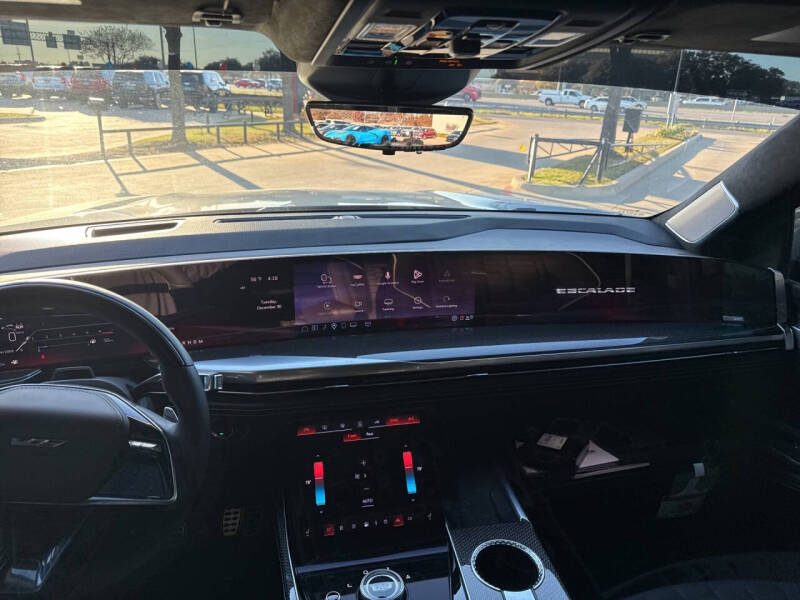 2026 Cadillac Escalade-V