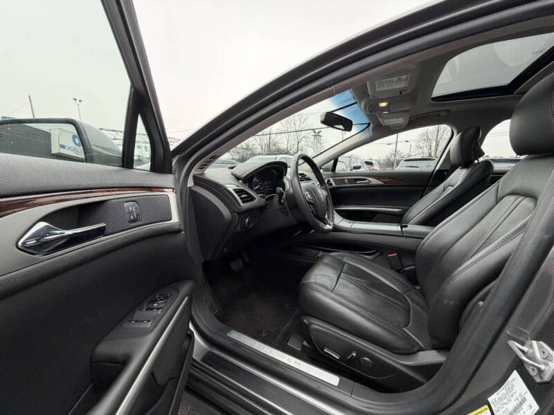 2014 Lincoln MKZ Hybrid