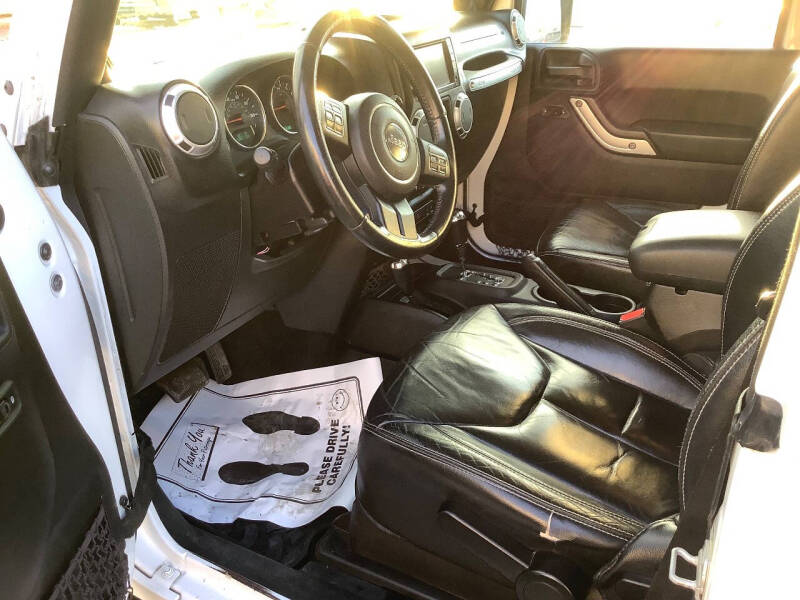 2013 Jeep Wrangler Sahara