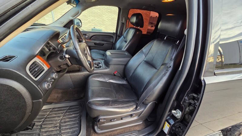 2013 Chevrolet Suburban LT