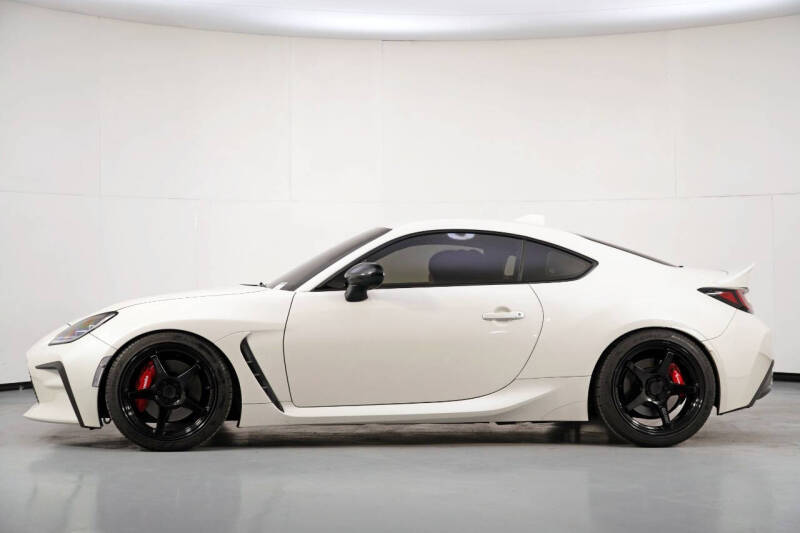 2024 Toyota GR86 Premium