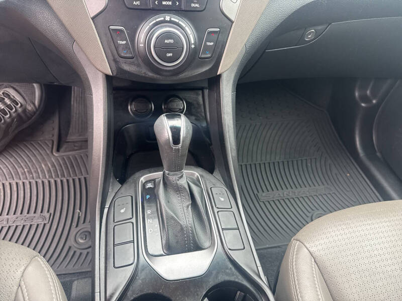 2014 Hyundai Santa Fe GLS