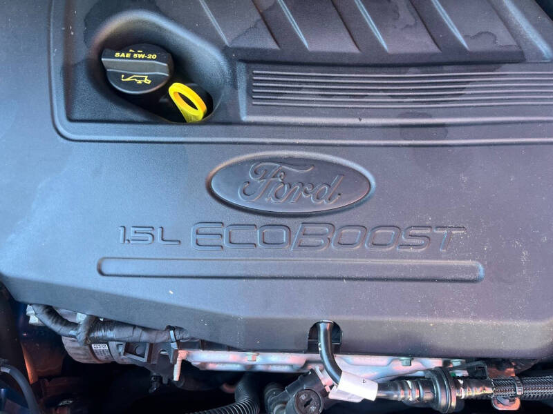 2017 Ford Escape SE
