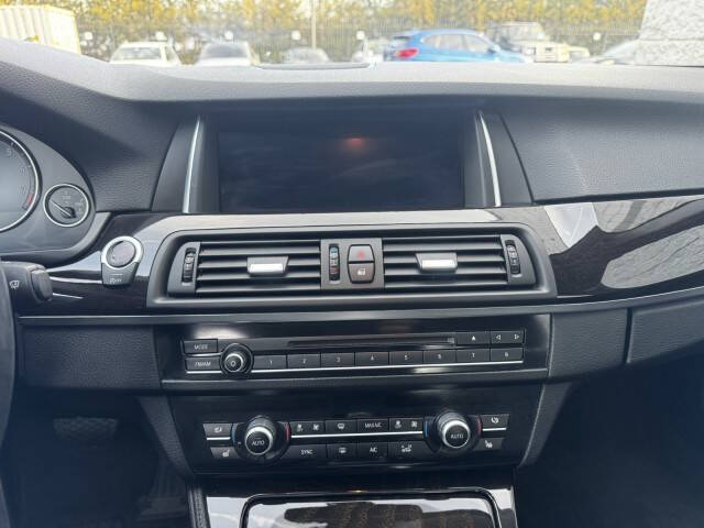 2016 BMW 5 Series 528i xDrive