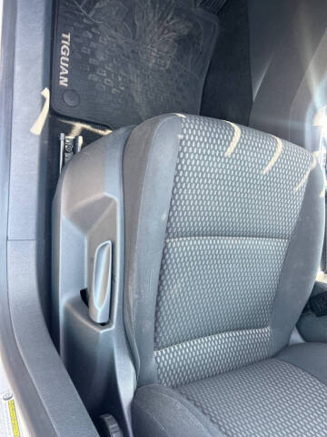 2011 Volkswagen Tiguan S 4Motion