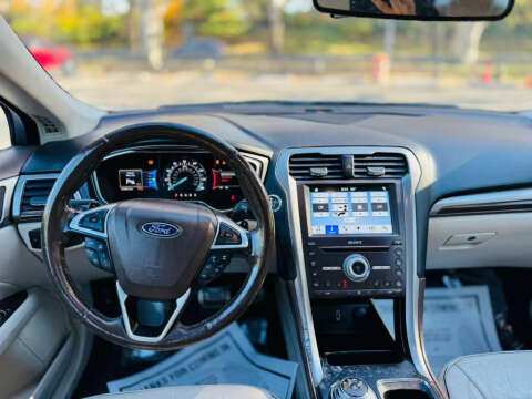 2017 Ford Fusion Platinum