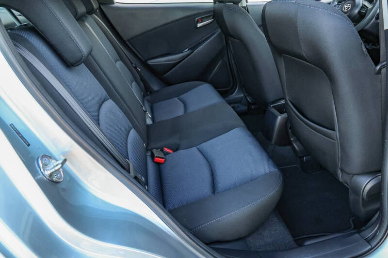 2019 Toyota Yaris LE