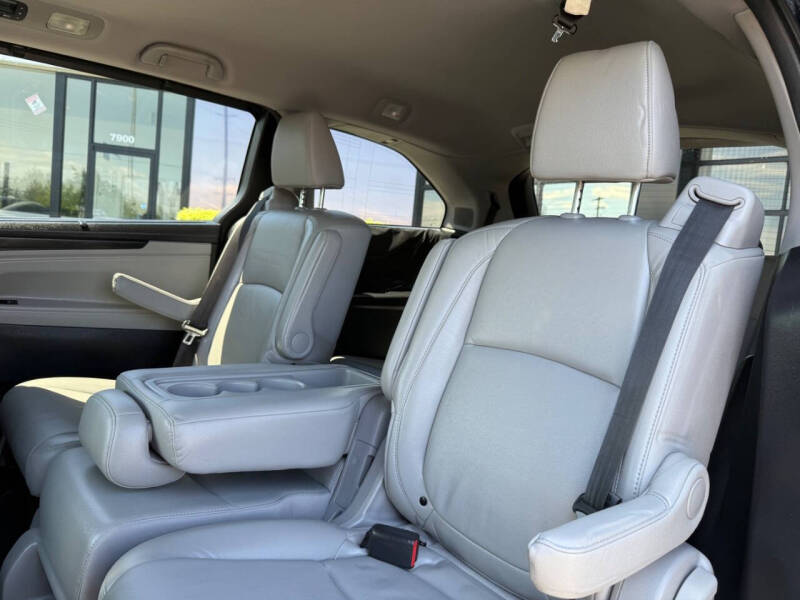 2019 Honda Odyssey Elite