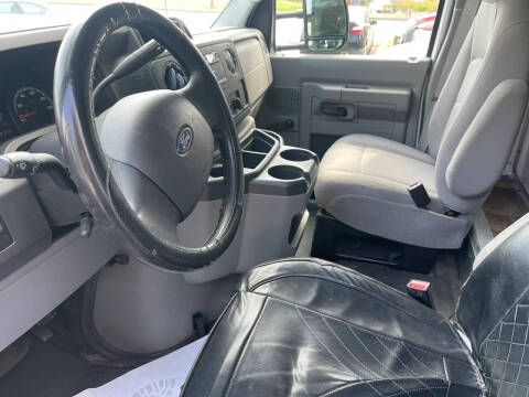 2014 Ford E-Series