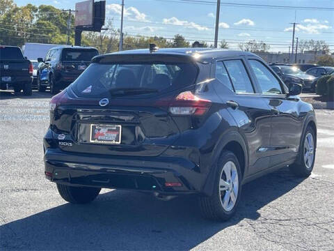 2021 Nissan Kicks S