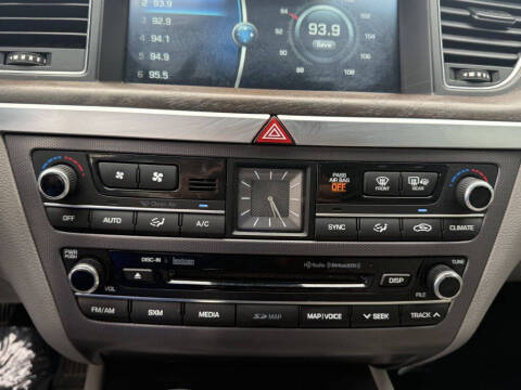 2017 Genesis G80
