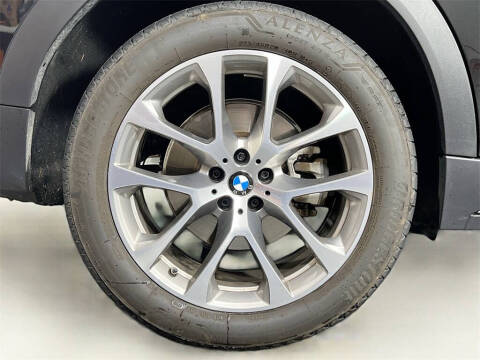 2022 BMW X6 xDrive40i