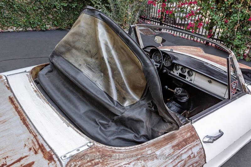 1967 Alfa Romeo Giulia Spider Duetto