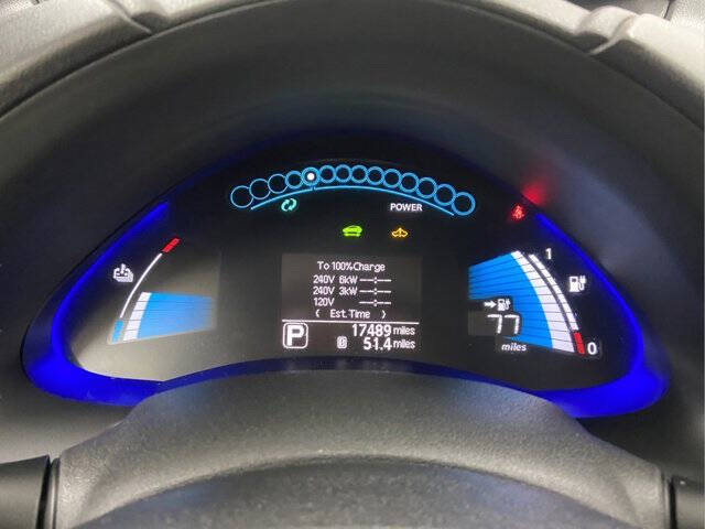2013 Nissan LEAF S