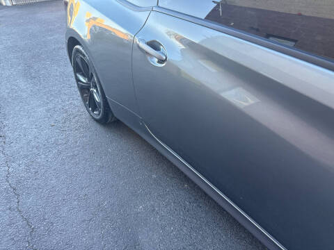 2010 Hyundai Genesis Coupe 2.0T Premium